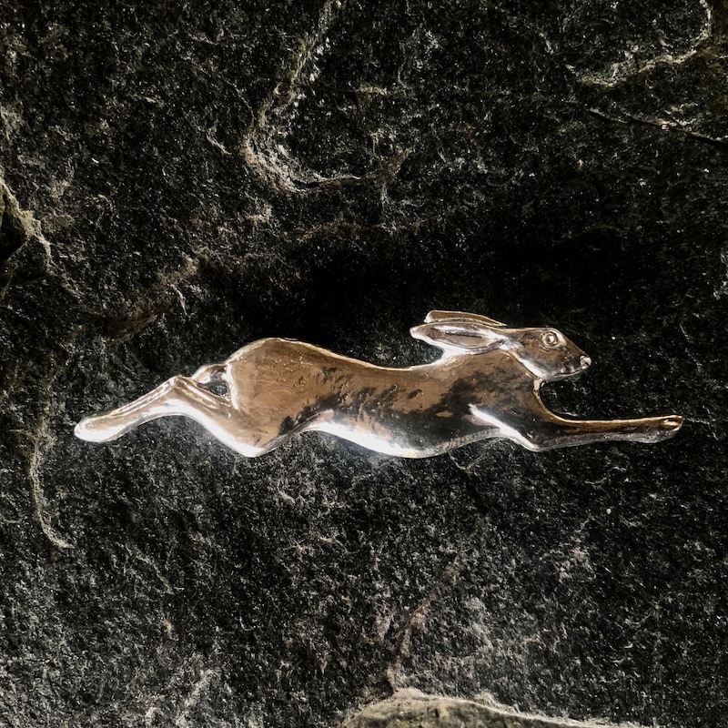 Hoardersworld Running Hare Pin Badge in Fine English Pewter, Handmade