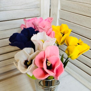 Felt flower tulip. Handmade felt flower, felt tulip, flower for home decoration.