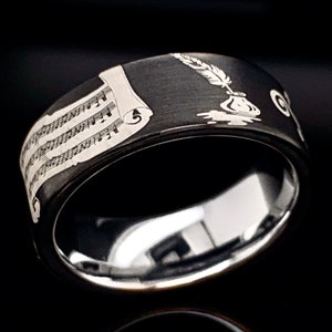 Schwarzer Wolfram Ring: Personalisierter Hochzeitsring mit Gravur