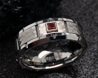 Hammered Tungsten Garnet Ring – 8mm Grooved Mens Wedding Band with Princess Cut Gemstone