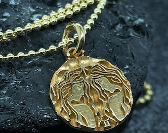 14k Gold Zwillinge Sternzeichen Anhänger Halskette: Personalisierter astrologischer Charme