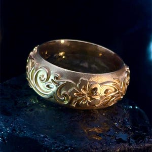 Handmade 14k Gold Hawaiian Wedding Ring: Plumeria Flower Band (11mm)
