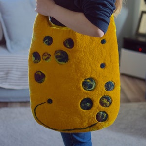 Felt bag, wool bag, feltbag, needlefeelting image 1