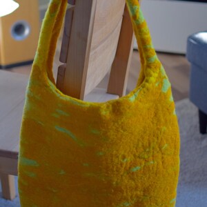 Felt bag, wool bag, feltbag, needlefeelting image 5