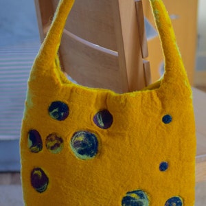 Felt bag, wool bag, feltbag, needlefeelting image 4