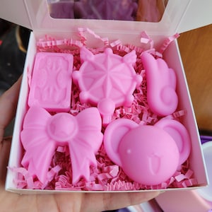 Sakura Wax Melts//anime inspired wax melts