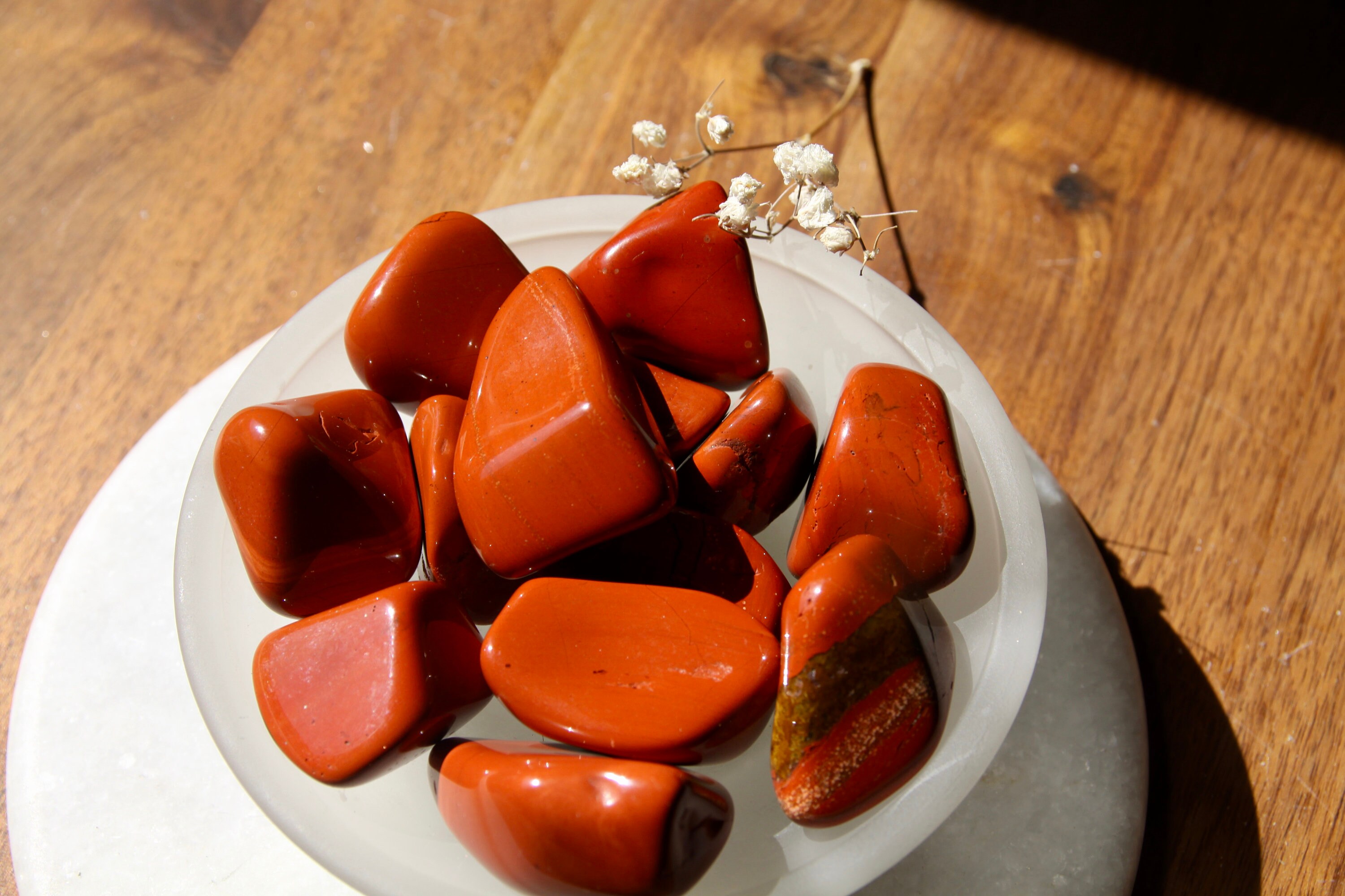 Jaspe Rouge Roulé Qualité A - Lithothérapie Énergie et Courage