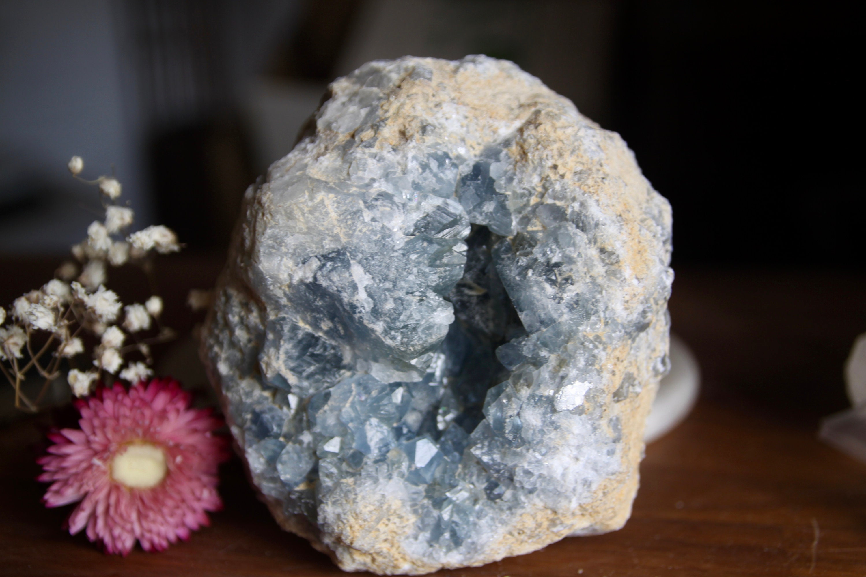 Grosse Géode Célestite Bleue 1200G/ Apaisement et Sommeil Calme/Célestine