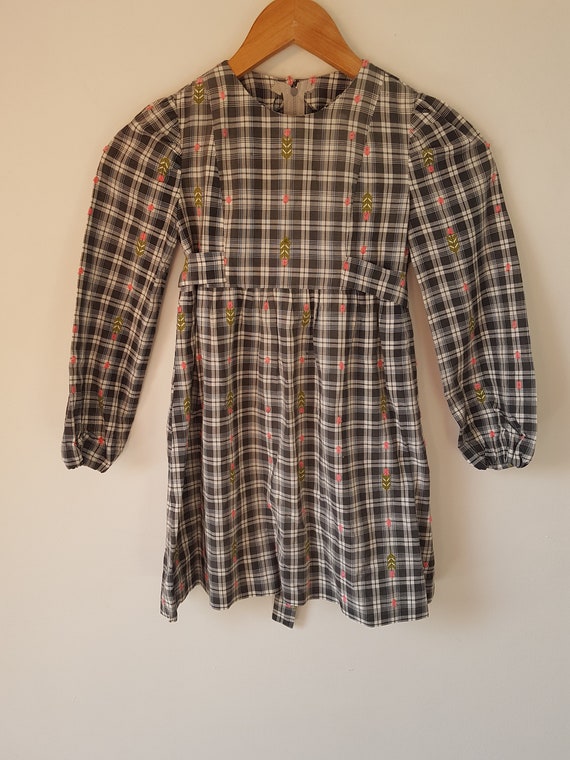 Vintage Kids Black & White Tartan Floral Long Sle… - image 1