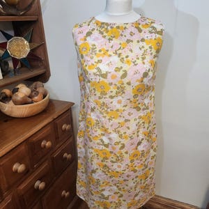 Vintage c1960s Floral Orange Shift Dress Size M