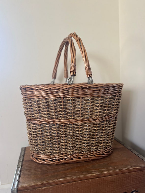 Vintage picnic basket, vintage insulated picnic ba