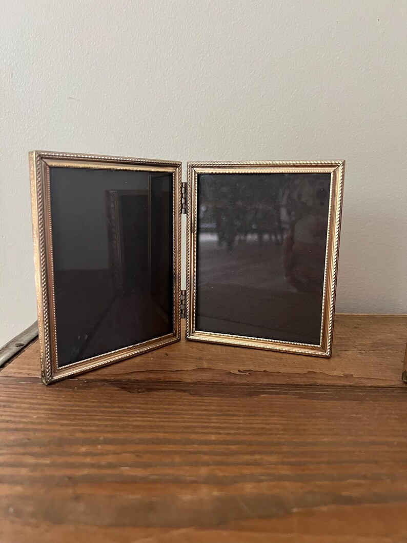 Vintage Brass Metal Frames, 3x4 Inch Brass Metal Bifold Frame, Floral