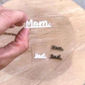 Mom & Dad Individuelle Wachstumstabellen | Personalisieren Sie die Messlatte Ihres Kindes | Selbstklebend | Add-On