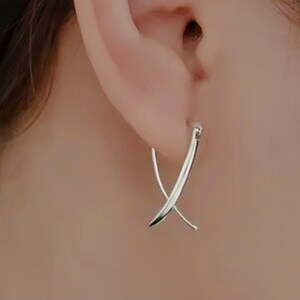 Sterling Silver/18K Gold plated Criss Cross X earrings, Elegant Classy office earrings, Front back statement earrings, Minimalist earrings