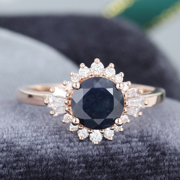 Anillo de compromiso de zafiro negro vintage Halo Anillo de compromiso de oro rosa único Anillo de diamantes Baguette antiguo Regalo de aniversario para mujeres