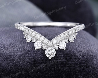 Unique curved white gold wedding band Round cut Moissanite  wedding band vintage stacking Bridal ring Anniversary gift for her