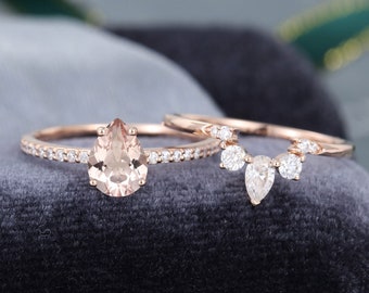 2PCS Pear shaped Morganite engagement ring set Rose Gold engagement ring Curved Moissanite Bridal ring Anniversary ring