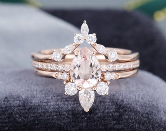 3PCS Pear shaped Morganite engagement ring set Rose Gold Vintage ring Curved Moissanite Bridal ring Anniversary ring
