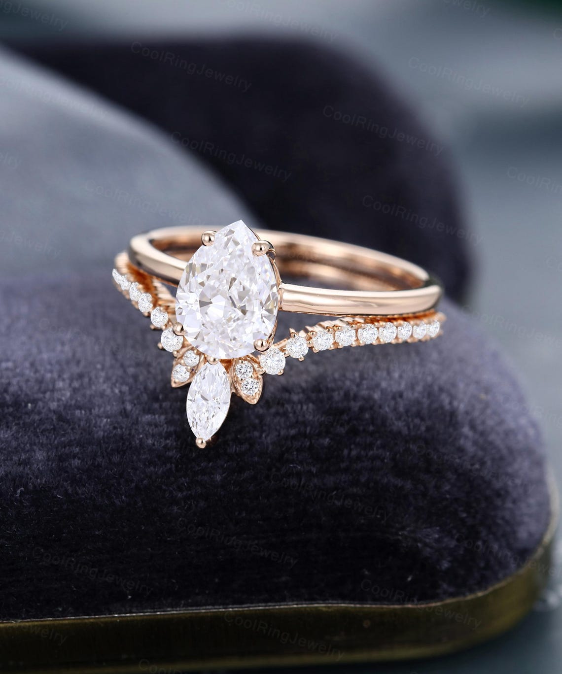 1CT Pear Shaped Lab Grown Diamond Engagement Ring Set With IGI ...