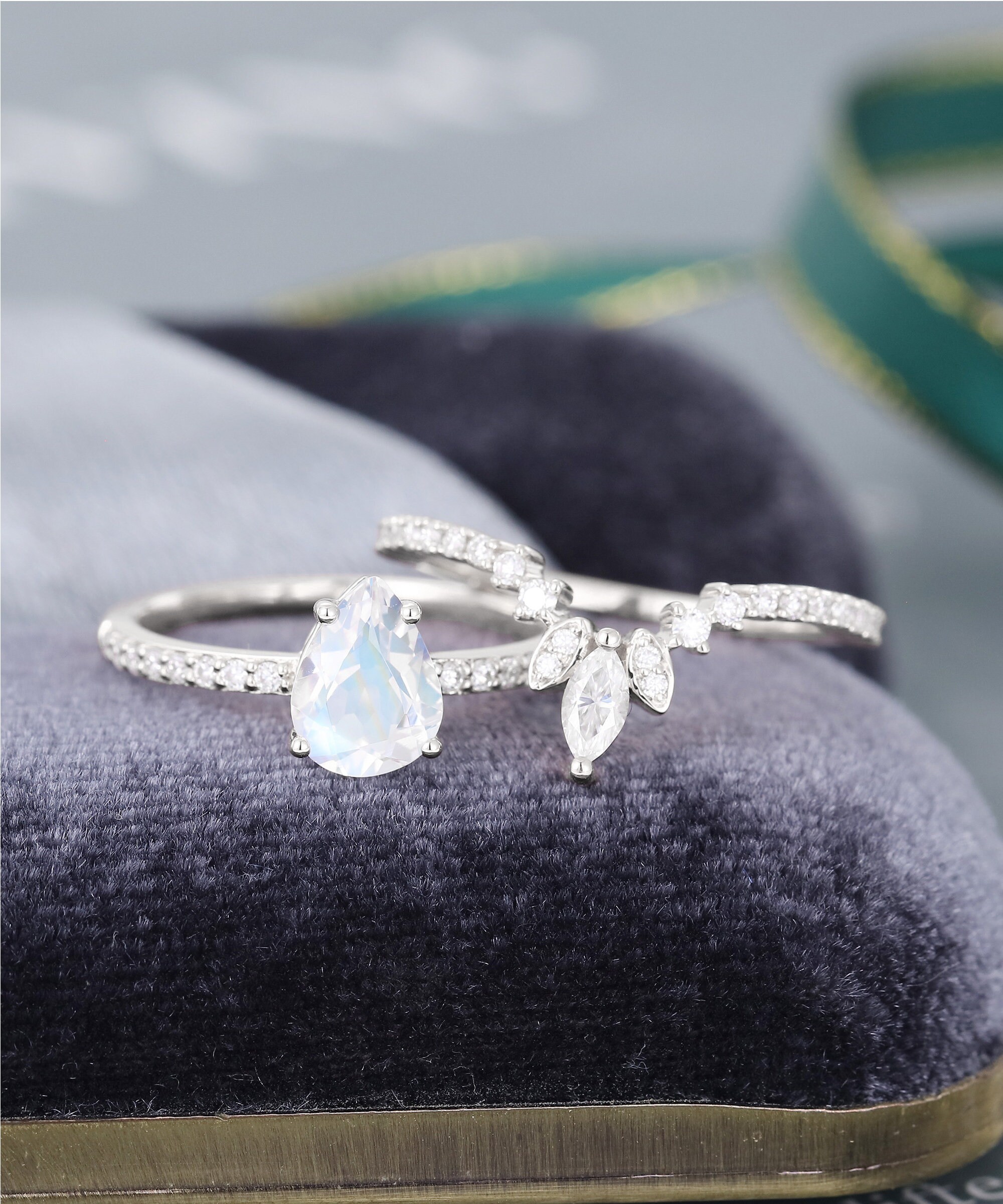 Pear shaped Moonstone engagement ring set vintage Bridal set | Etsy