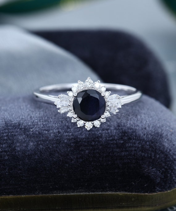 Vintage black sapphire ring deals