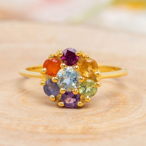 Flower Chakra Ring, Natural Seven Gemstones, Minimal Chakra Healing Ring, Spiritual Yoga Jewelry, Sterling Silver, Multistone Rainbow Ring