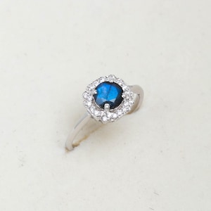 Genuine Labradorite Ring, Labradorite Silver Ring, Labradorite Statement Ring, Labradorite Handmade Ring, Blue Fire Labradorite Ring For Her