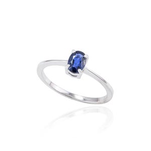 Natural Blue Sapphire Ring, Sterling Silver Ring, Dainty Blue Sapphire Ring, Minimalist Sapphire Ring, Boho Sapphire Rings, Gifts For Her
