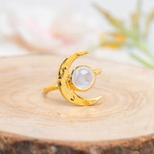Rainbow Moonstone Ring, Moon Gold Plated Ring, 925 Sterling Silver, Crescent Moon Ring, Boho & Hippie, Moon Jewelry, Moonstone Jewelry, Gift