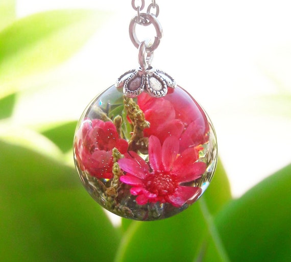 Etsy flower sales girl necklace