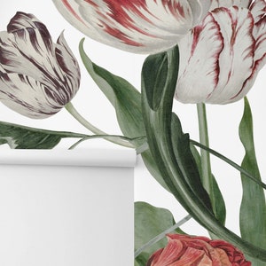 vintage tulip painting wallpaper close up details