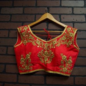 Indian Saree Choli Lehenga Blouse Red Floral Gold Embroidery
