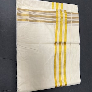 Dhoti d&#39;or masculin (Mundu)