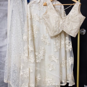 PLUS 42 Lehenga Off-White Floral Embroidery
