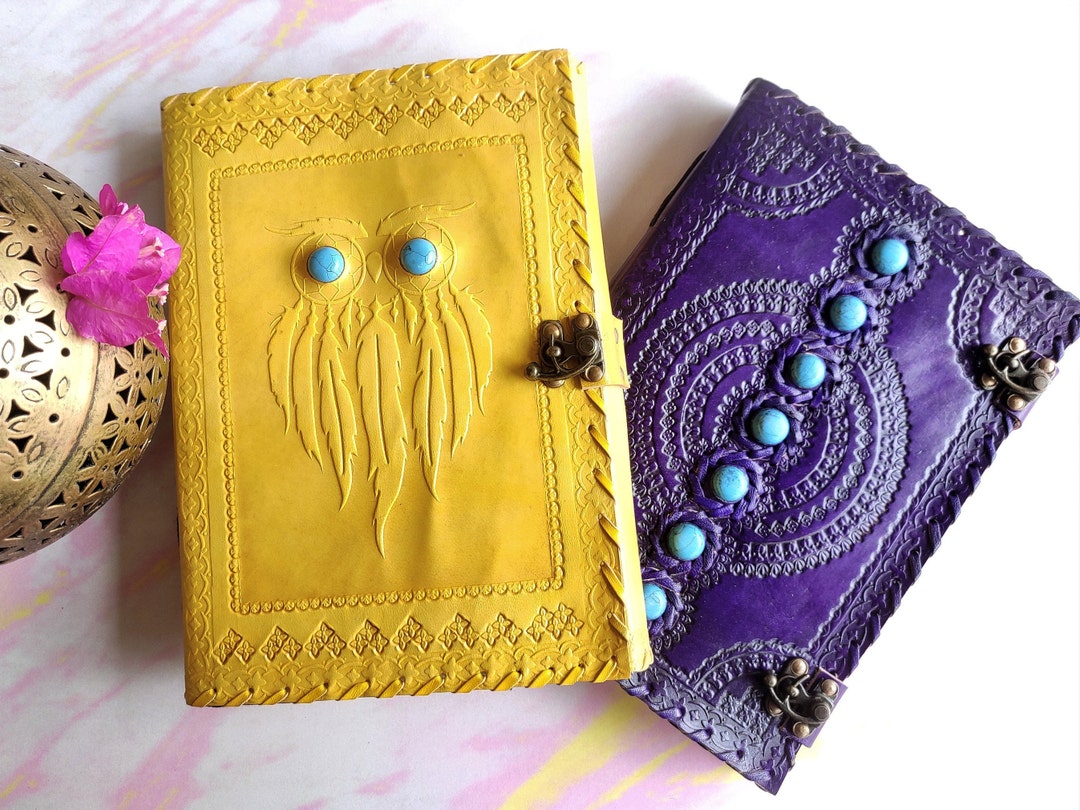 Leather Journal Grimoire Vierge Lock, Purple Grimoire, Engraved Journal