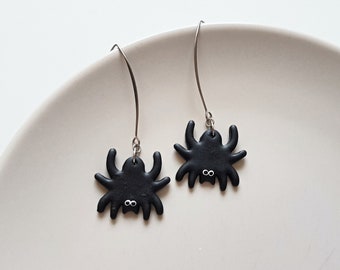 Handmade spider clay earrings, witchy jewely, fall festival goth accessories, spooky vibes, Halloween street wear, unique gifts for her
