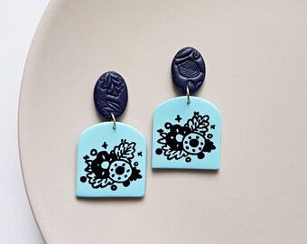 Hand painted blue floral arch clay earrings, statement jewelry, nature inspired festival accessories, street wear, unique gifts for her