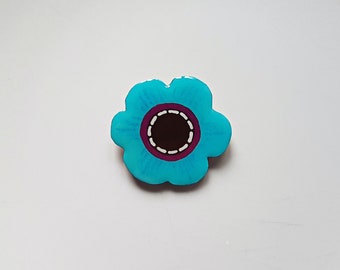 Handmade blue flower pin, hand painted daisy wooden brooch, nature inspired illustration jewelry, laser cut wood art, unique gifts for her