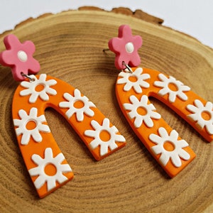 Handmade orange floral arch clay earrings, retro jewelry, indie aesthetic festival accessories, fashion jewellery, unique gifts for her image 4