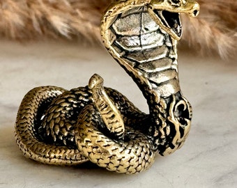 Solid Brass Indian Snake cobra figurine, fine lifelike snake miniature, reptile desktop ornament, creative gift, gift for snake lovers