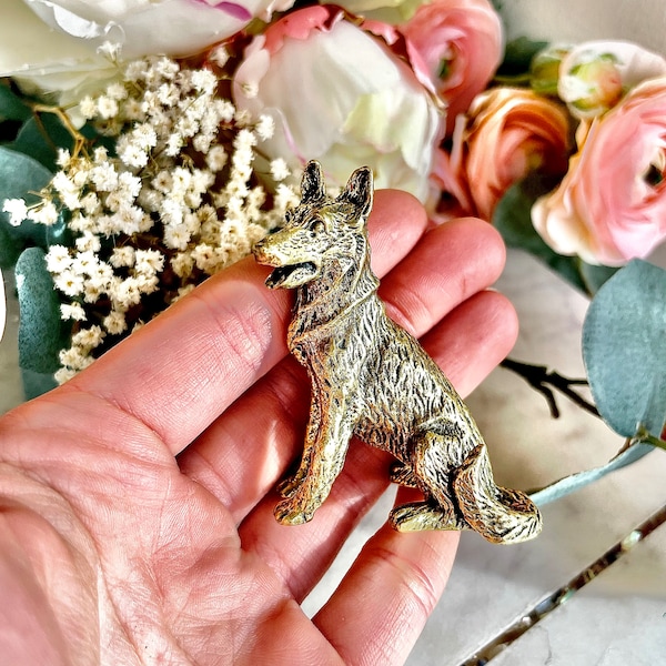 Solid brass German Shepherd dog figurine Tiny Retro animal, Good Luck Housewarming