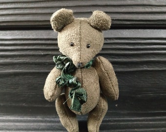 Ours en peluche miniature vert Blythe, jouet d'ours fait main d'artiste