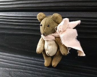 Vintage stijl teddybeer van Antique Cotton Artist miniatuur teddybeer