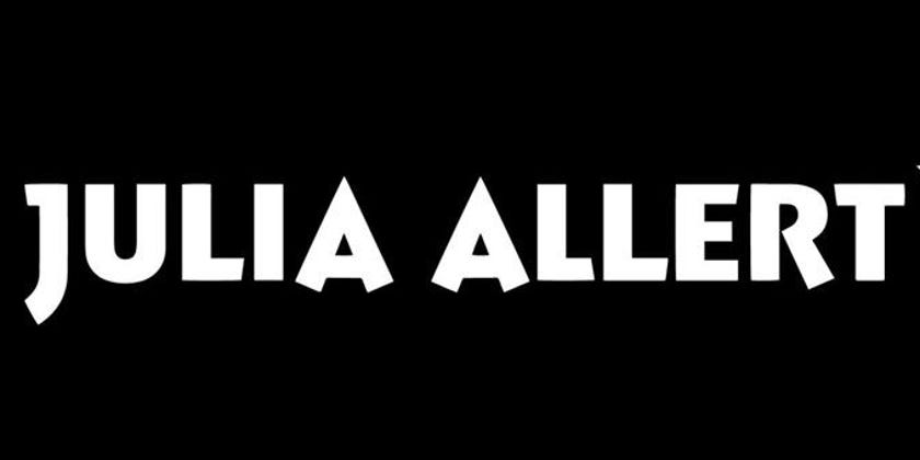 JULIA ALLERT ベスト JULIA ALLERT ベストの通販 by KOMEHYO ONLINE ラクマ店｜ラクマ