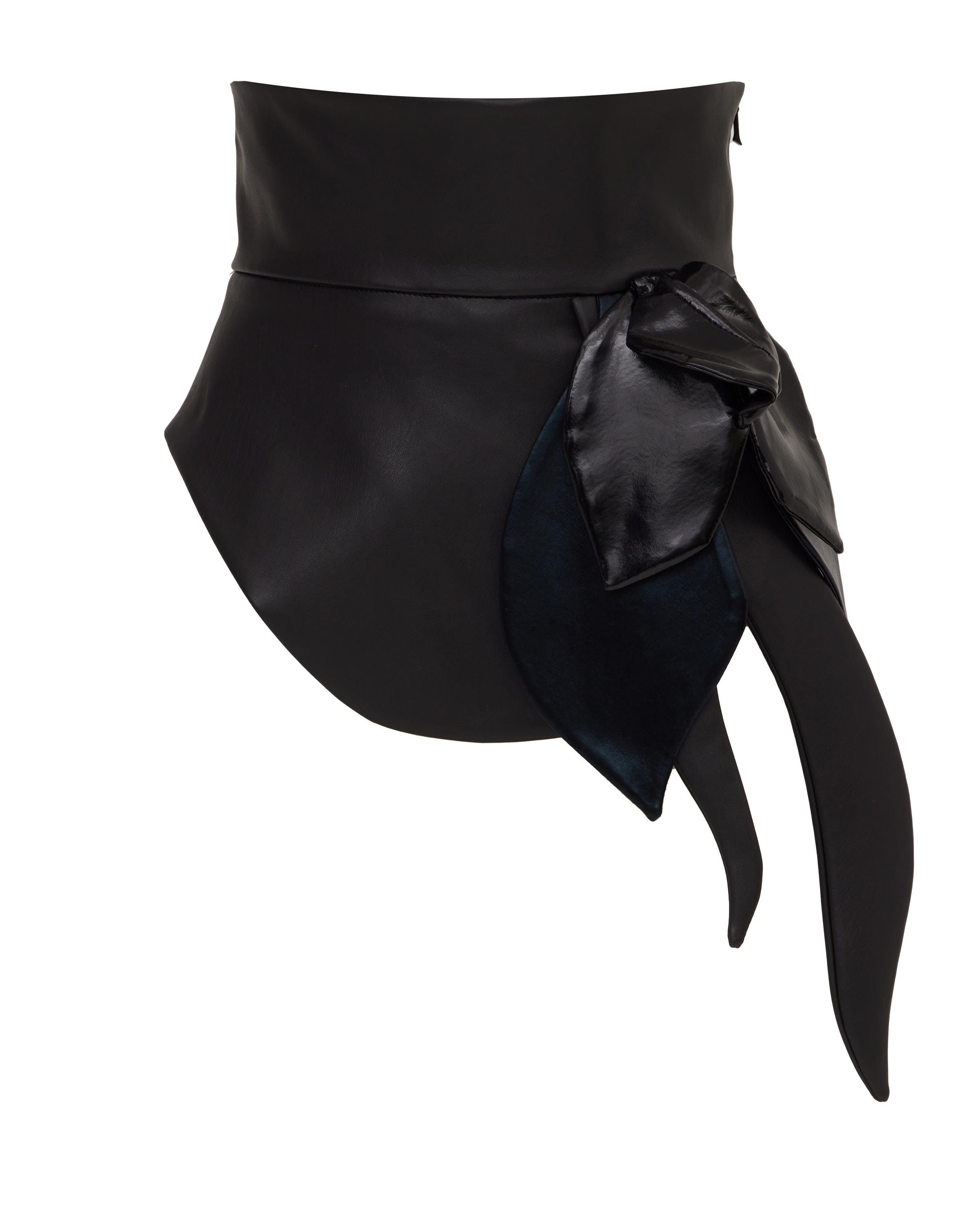 Designer Asymmetrical Faux Leather Belt Black / Stylish 