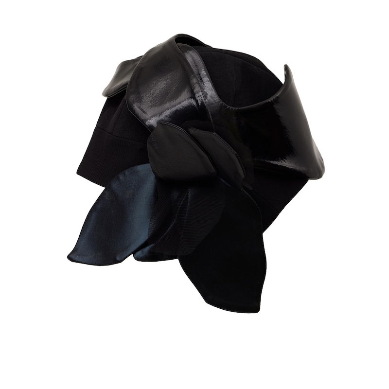 brimless hat