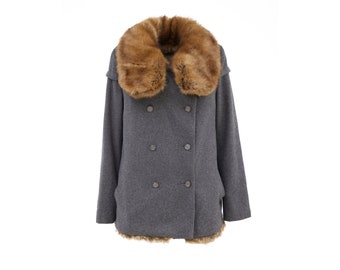 Mid-Thigh Length Double-Breasted Coat With Fur Collar Gray / Shearling Coat for Women / Short Coat / Faux Fur Jacket / Short Gray Outerwear