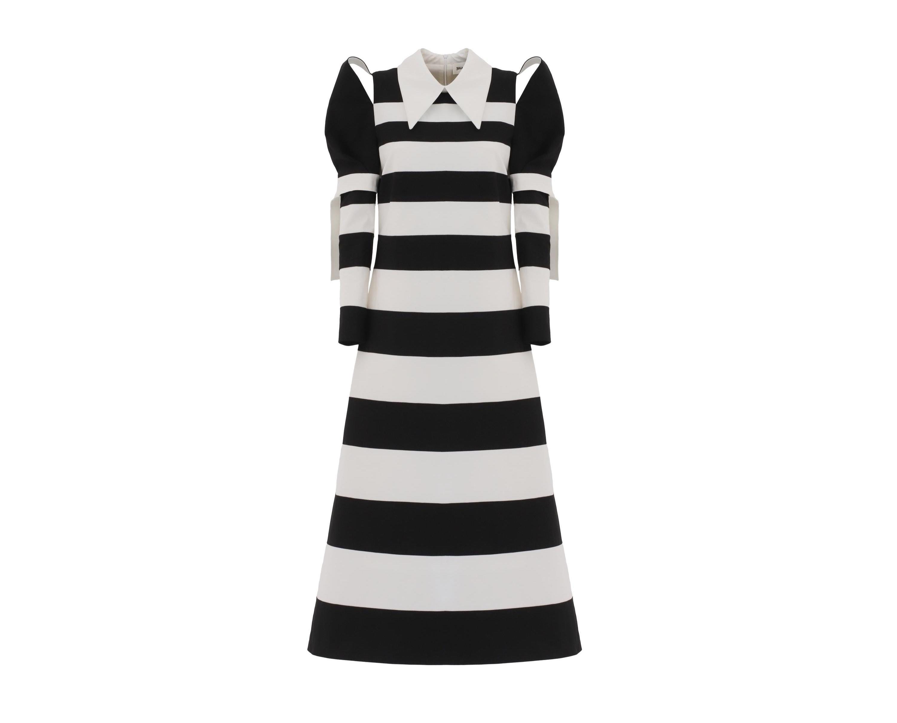 Stylish Striped Cold Shoulder Long Sleeve Dress - Black White M Stylish Striped Cold Shoulder Long Sleeve Dress - Black White M