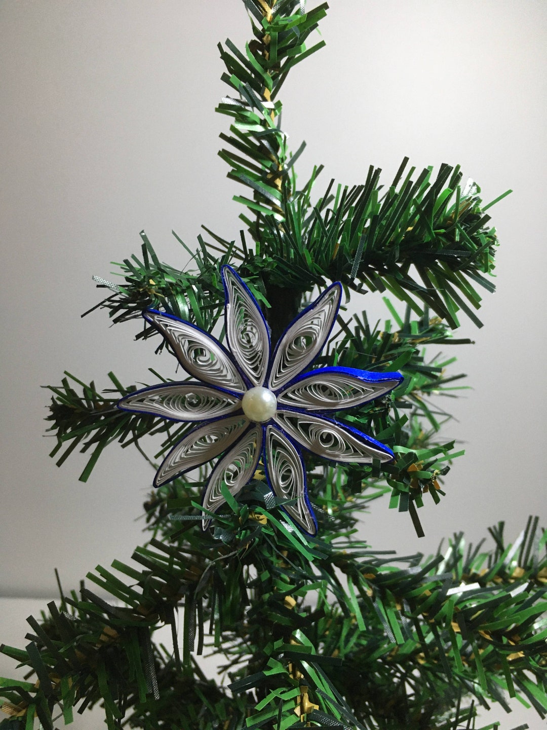 Blue and White Quilled Snowflake Keepsake Ornament for Christmas ...