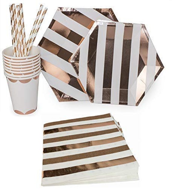 elegant paper plates and napkins